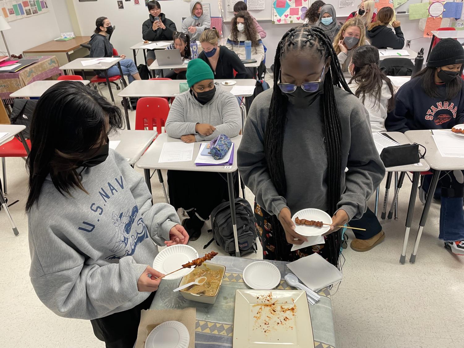 Anthropology students taste food from around the world – The A-Blast